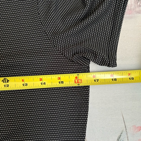 New Women’s Adidas Black with White Dot Print Golf Polo Shirt😎🏌️♀️⛳️ - Picture 6 of 12